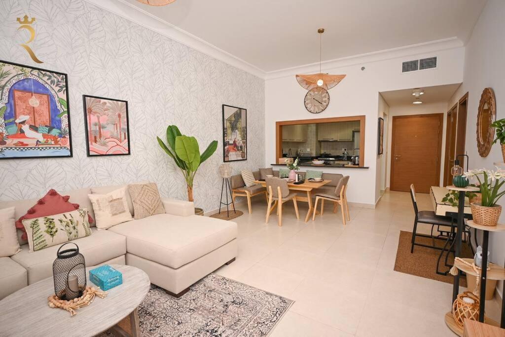 Yas Natura Bliss 1Br Apartment Abu Dzabi Kültér fotó